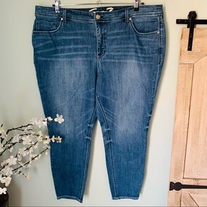 Seven7 High Waist Skinny Jean Size 22